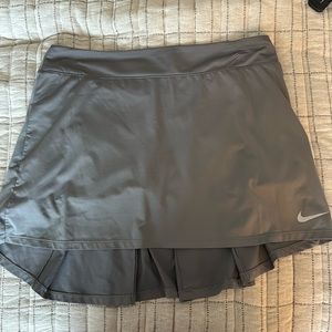 Nike golf skort